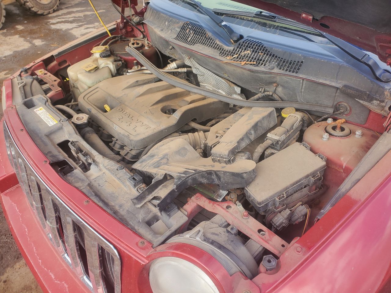 https://f005.backblazeb2.com/file/img-partshotlines-com/Inventory/MA726/Vehicle/40856_11.jpg