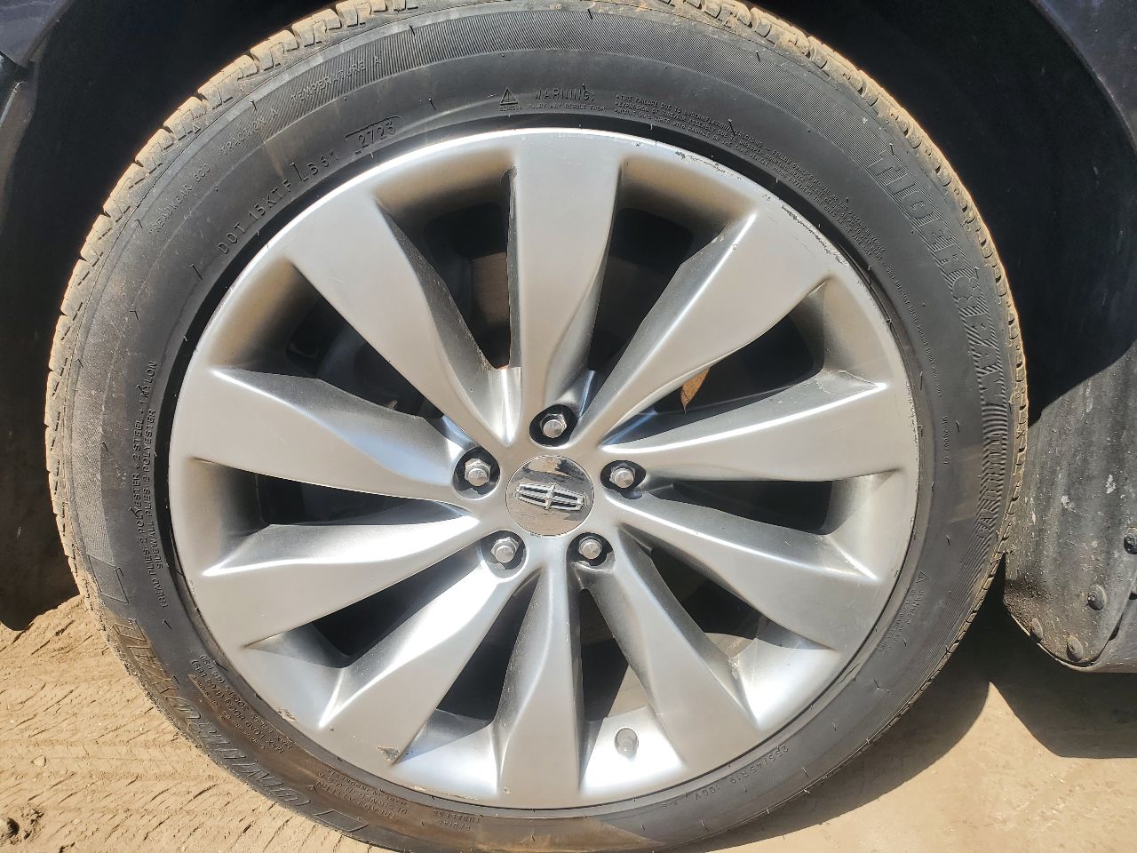 https://f005.backblazeb2.com/file/img-partshotlines-com/Inventory/MA726/Vehicle/40941_12.jpg