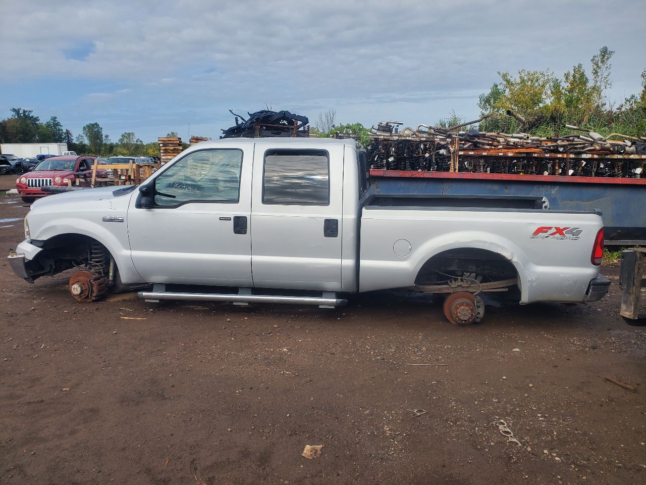 https://f005.backblazeb2.com/file/img-partshotlines-com/Inventory/MA726/Vehicle/40954_04.jpg