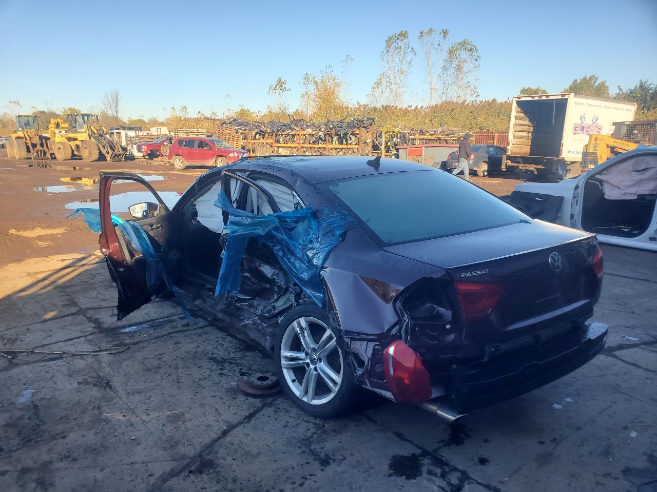 https://f005.backblazeb2.com/file/img-partshotlines-com/Inventory/MA726/Vehicle/41015_05.jpg