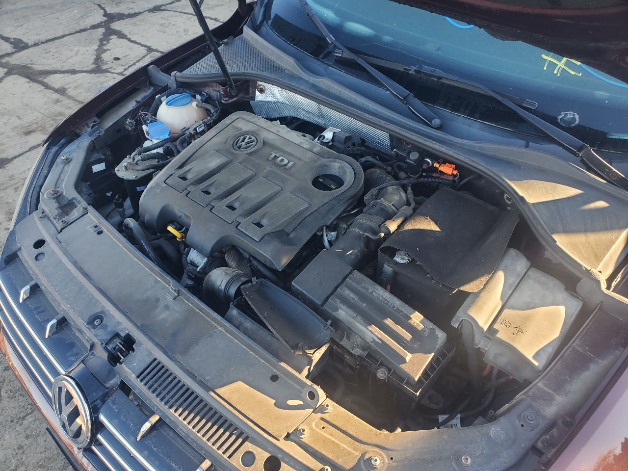 https://f005.backblazeb2.com/file/img-partshotlines-com/Inventory/MA726/Vehicle/41015_11.jpg