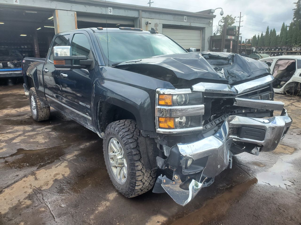 https://f005.backblazeb2.com/file/img-partshotlines-com/Inventory/MA726/Vehicle/41060_06.jpg