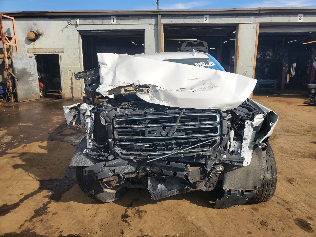 https://f005.backblazeb2.com/file/img-partshotlines-com/Inventory/MA726/Vehicle/41165_02.jpg