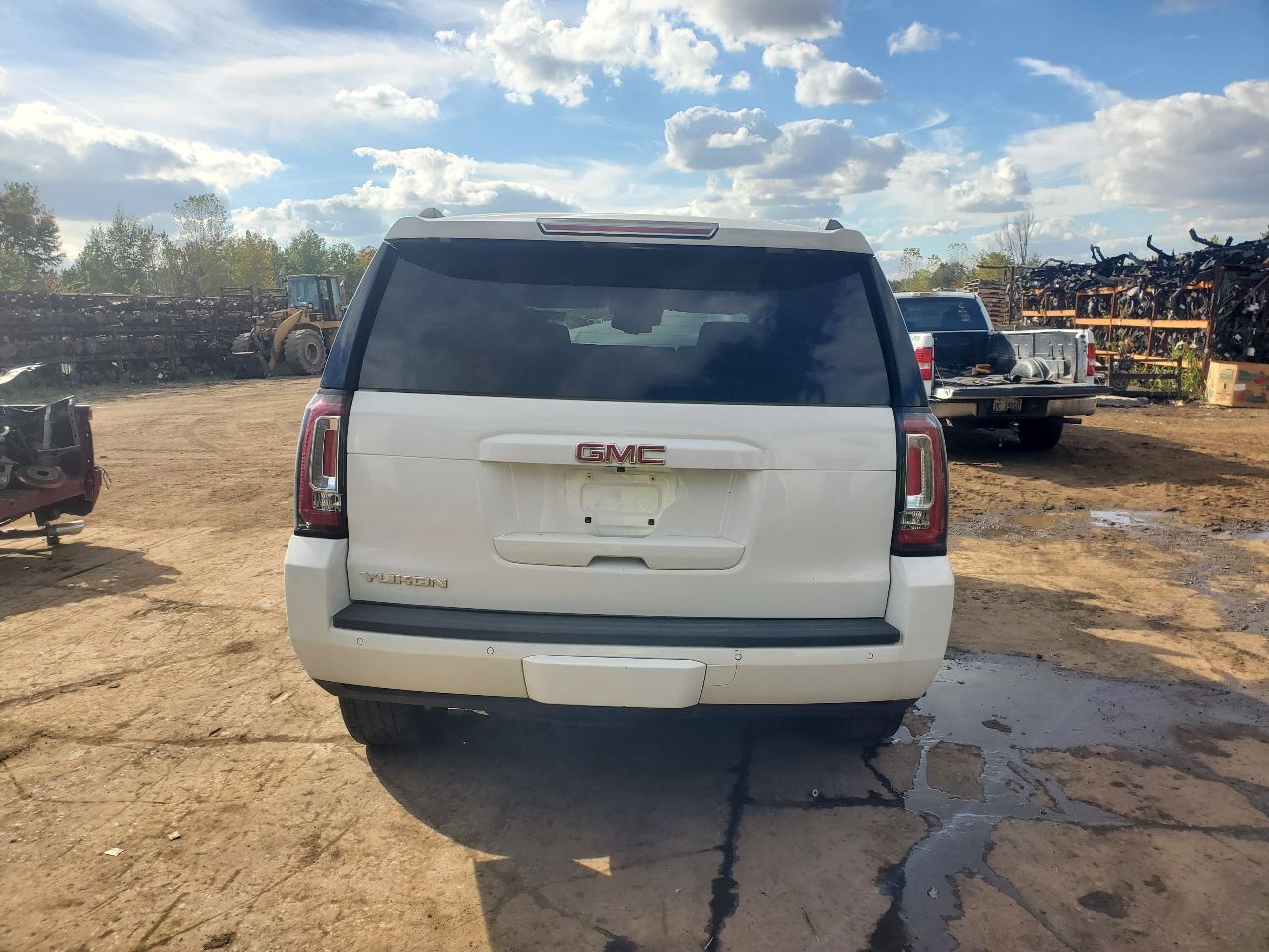 https://f005.backblazeb2.com/file/img-partshotlines-com/Inventory/MA726/Vehicle/41165_05.jpg