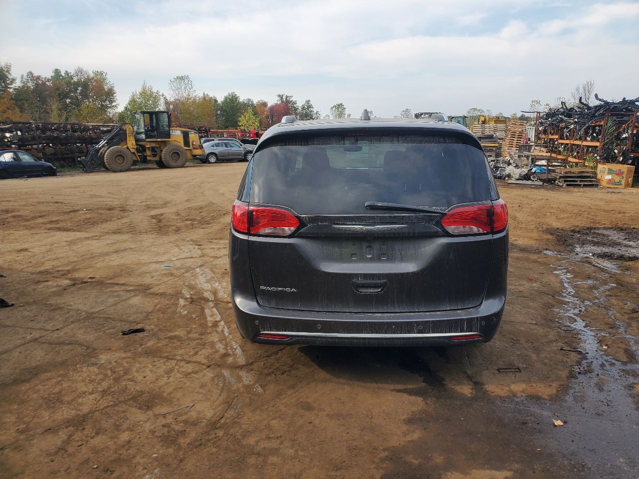 https://f005.backblazeb2.com/file/img-partshotlines-com/Inventory/MA726/Vehicle/41195_06.jpg