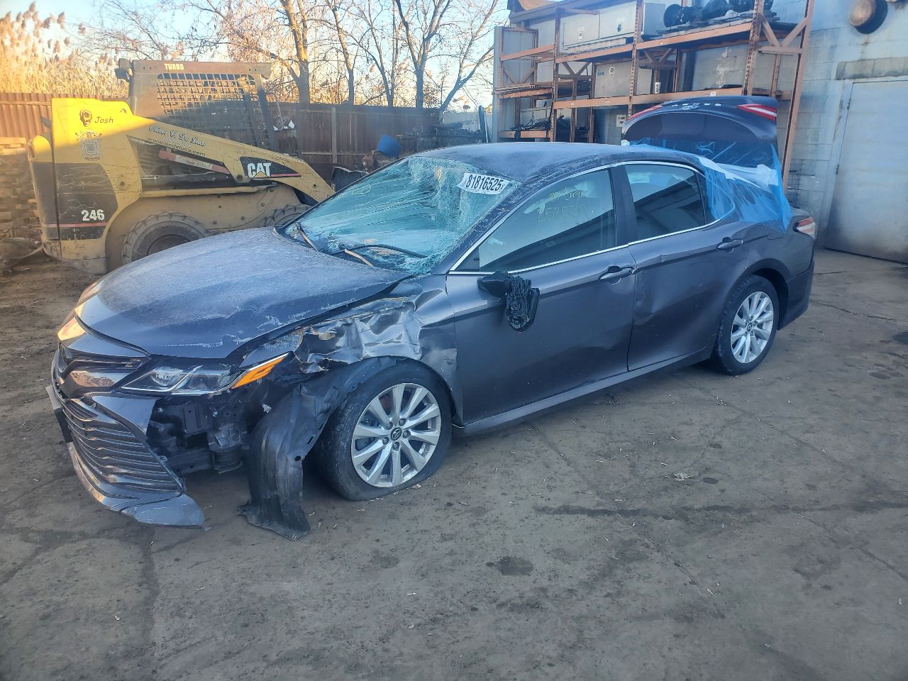 https://f005.backblazeb2.com/file/img-partshotlines-com/Inventory/MA726/Vehicle/41302_03.jpg