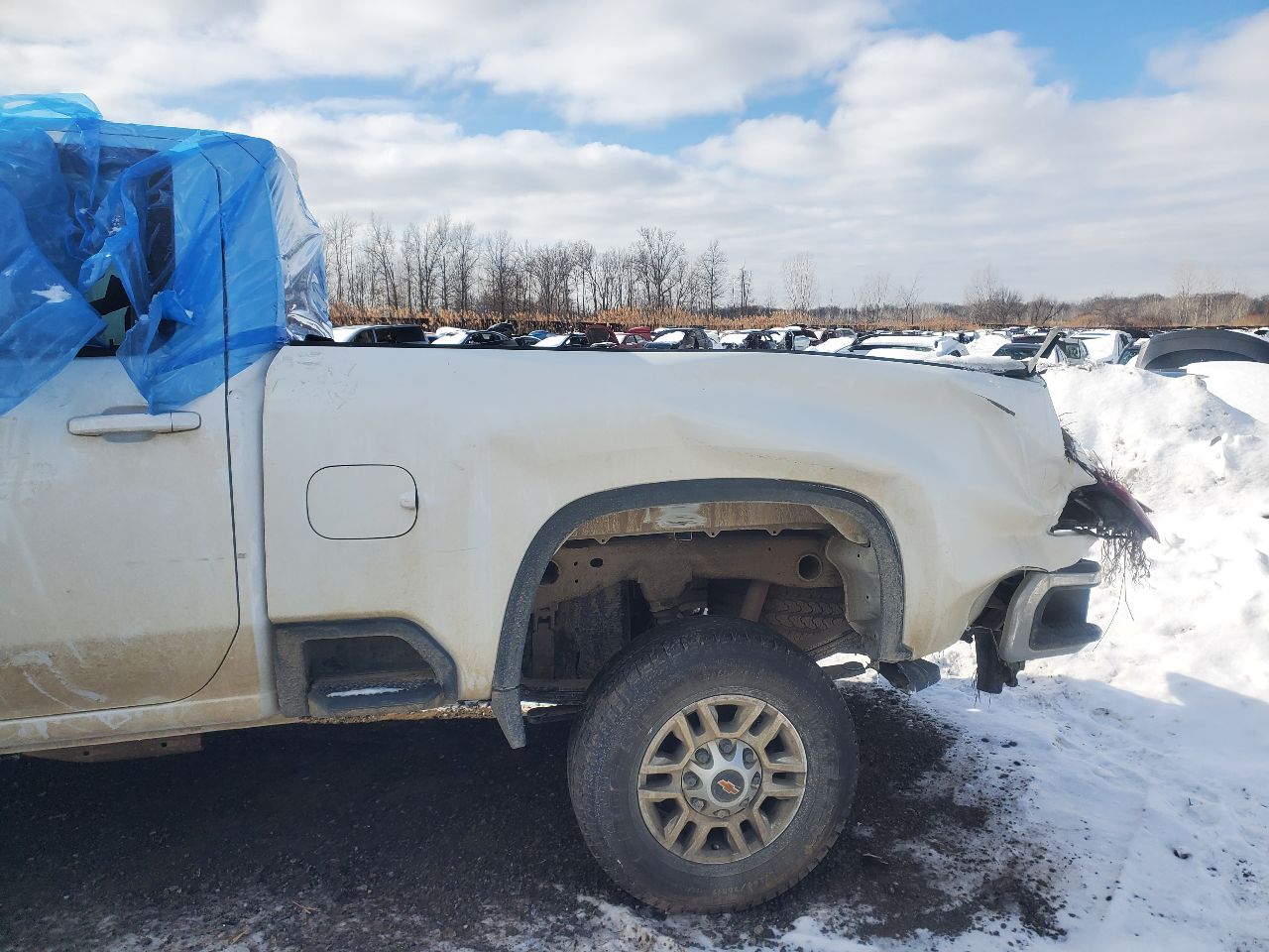 https://f005.backblazeb2.com/file/img-partshotlines-com/Inventory/MA726/Vehicle/41582_07.jpg