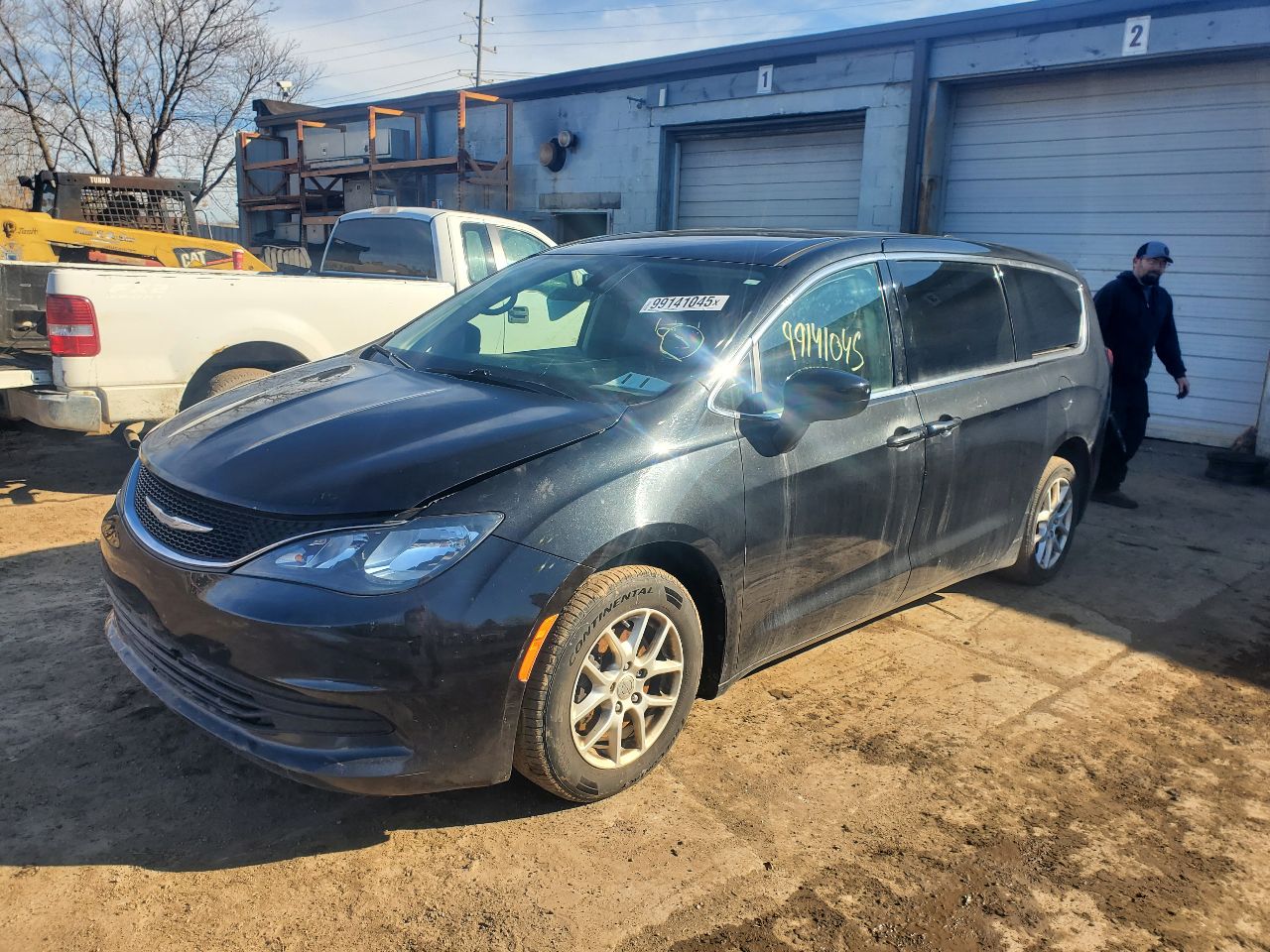 https://f005.backblazeb2.com/file/img-partshotlines-com/Inventory/MA726/Vehicle/41684_03.jpg