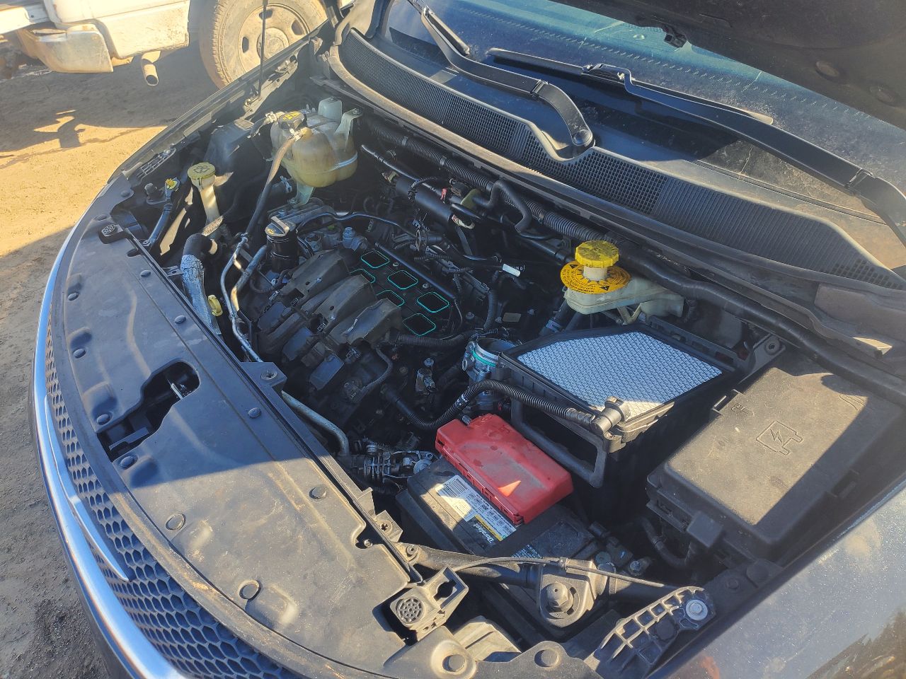 https://f005.backblazeb2.com/file/img-partshotlines-com/Inventory/MA726/Vehicle/41684_09.jpg