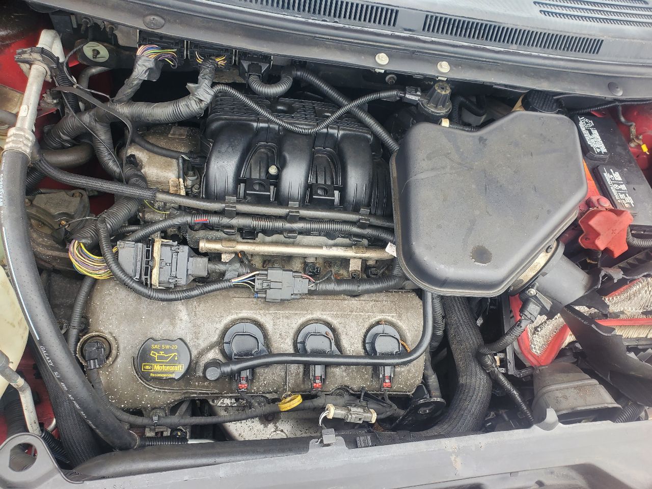 https://f005.backblazeb2.com/file/img-partshotlines-com/Inventory/MA726/Vehicle/41744_04.jpg