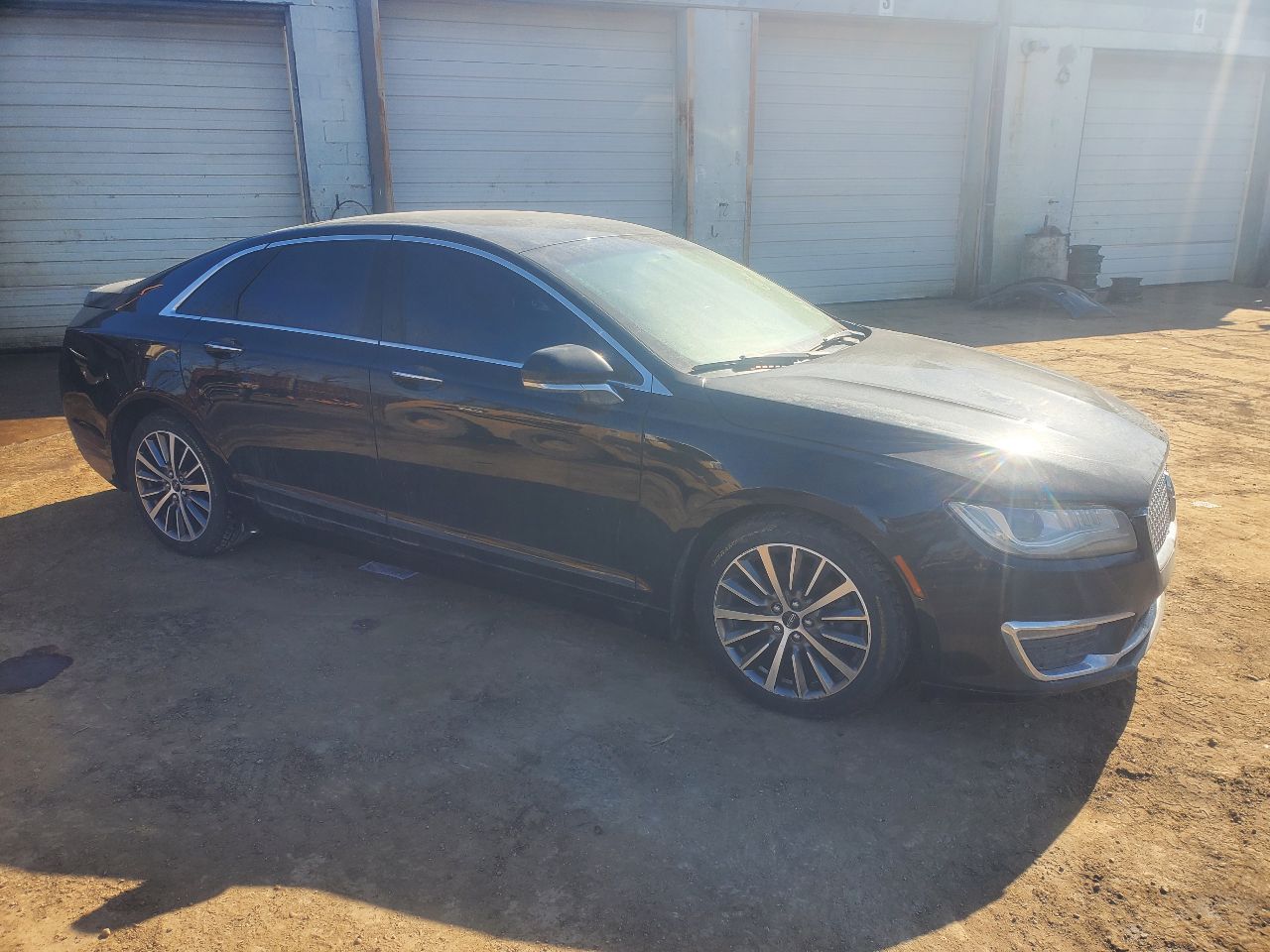 https://f005.backblazeb2.com/file/img-partshotlines-com/Inventory/MA726/Vehicle/41775_01.jpg