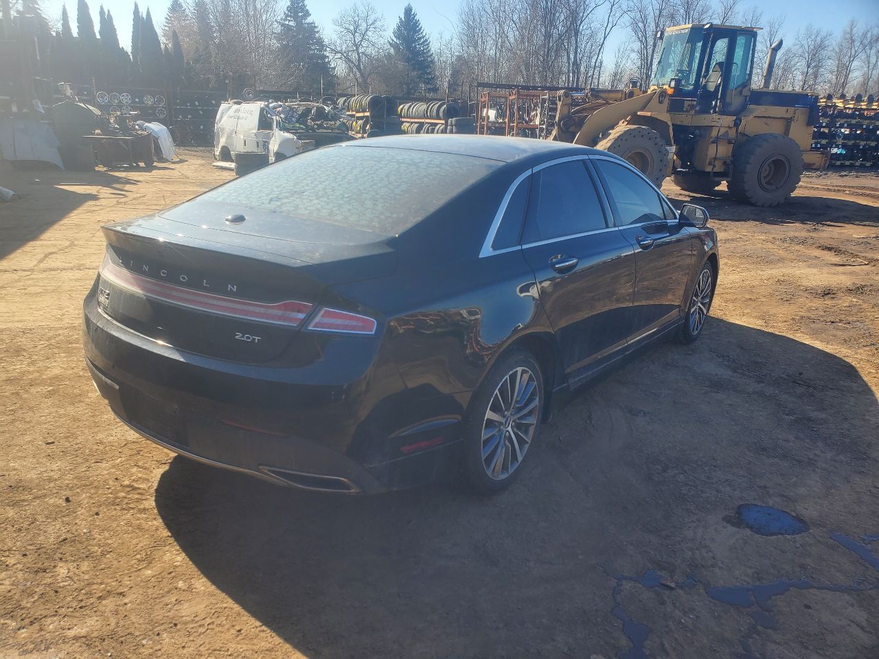 https://f005.backblazeb2.com/file/img-partshotlines-com/Inventory/MA726/Vehicle/41775_09.jpg