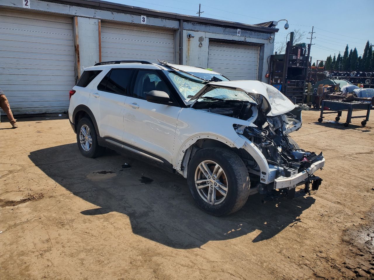 https://f005.backblazeb2.com/file/img-partshotlines-com/Inventory/MA726/Vehicle/41938_01.jpg