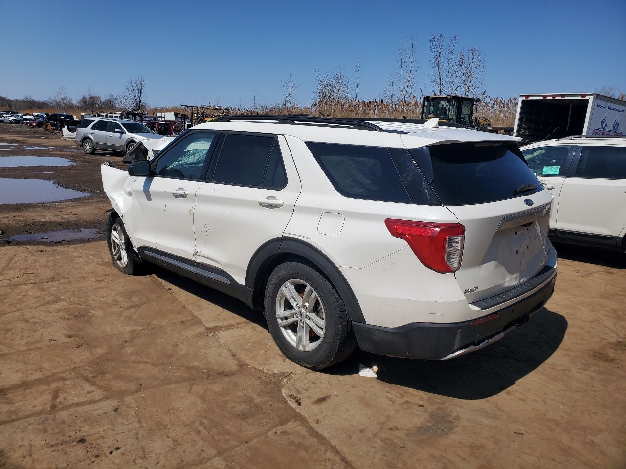 https://f005.backblazeb2.com/file/img-partshotlines-com/Inventory/MA726/Vehicle/41938_05.jpg