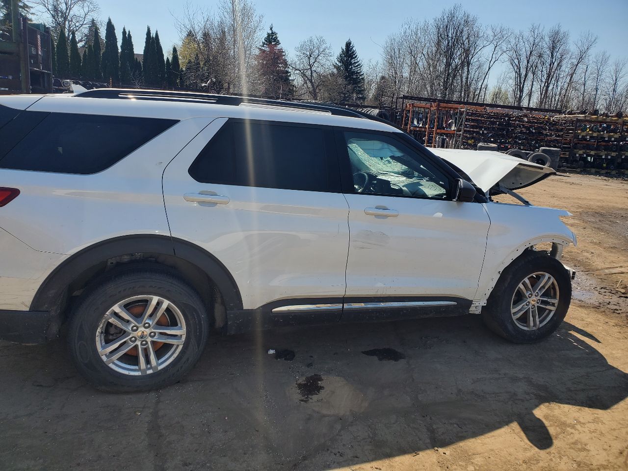 https://f005.backblazeb2.com/file/img-partshotlines-com/Inventory/MA726/Vehicle/41938_08.jpg