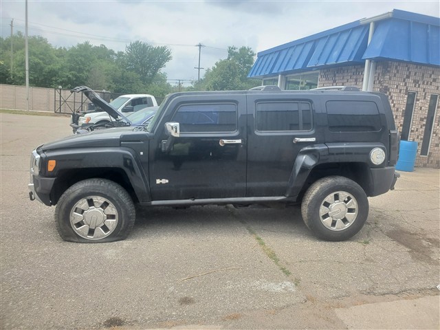 https://f005.backblazeb2.com/file/img-partshotlines-com/Inventory/MA726/Vehicle/42248_04.jpg