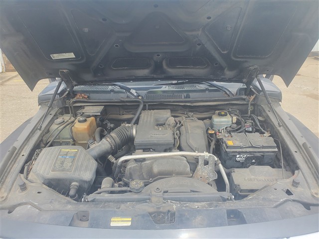 https://f005.backblazeb2.com/file/img-partshotlines-com/Inventory/MA726/Vehicle/42248_10.jpg
