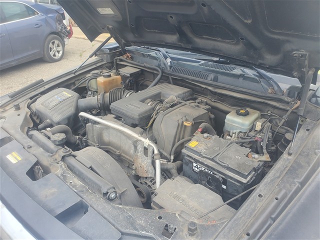 https://f005.backblazeb2.com/file/img-partshotlines-com/Inventory/MA726/Vehicle/42248_11.jpg