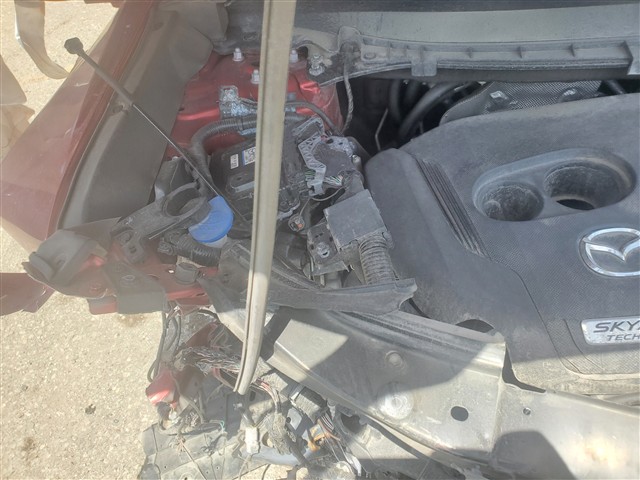 https://f005.backblazeb2.com/file/img-partshotlines-com/Inventory/MA726/Vehicle/42380_09.jpg