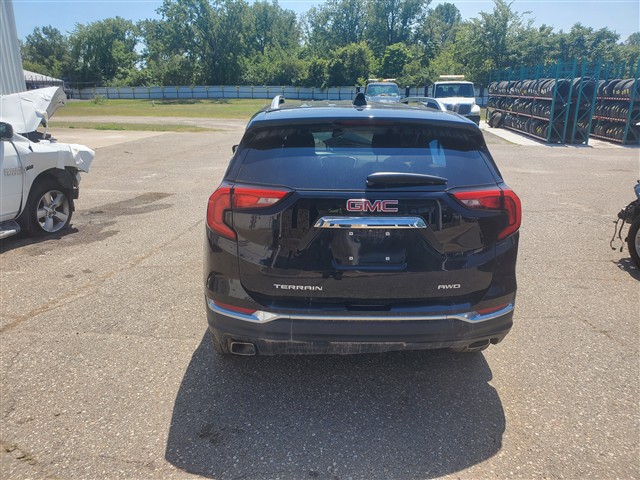 https://f005.backblazeb2.com/file/img-partshotlines-com/Inventory/MA726/Vehicle/42525_06.jpg