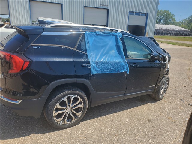 https://f005.backblazeb2.com/file/img-partshotlines-com/Inventory/MA726/Vehicle/42525_08.jpg