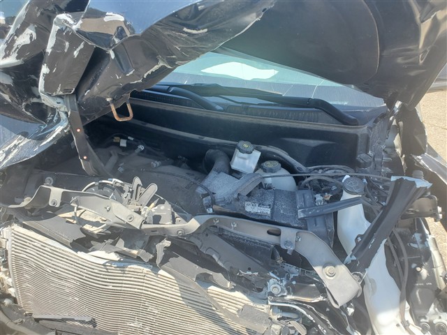 https://f005.backblazeb2.com/file/img-partshotlines-com/Inventory/MA726/Vehicle/42525_10.jpg