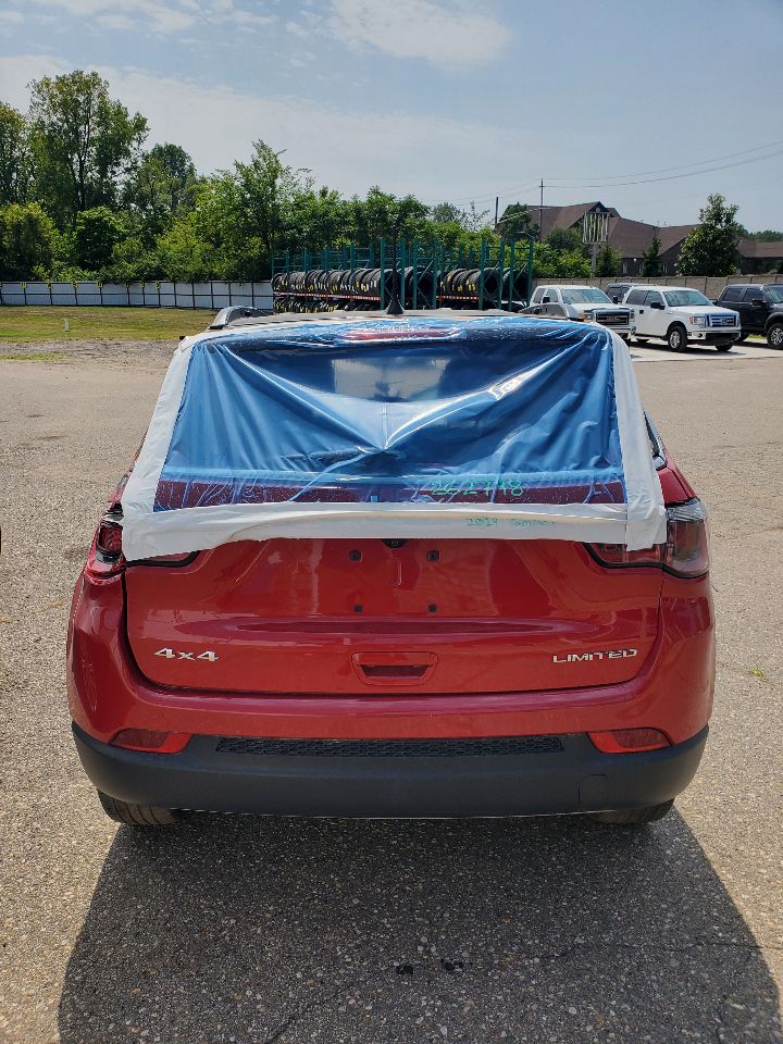 https://f005.backblazeb2.com/file/img-partshotlines-com/Inventory/MA726/Vehicle/42685_05.jpg