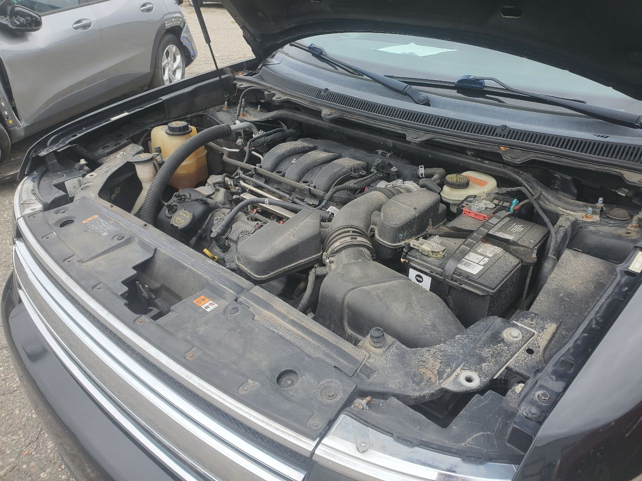 https://f005.backblazeb2.com/file/img-partshotlines-com/Inventory/MA726/Vehicle/42947_11.jpg