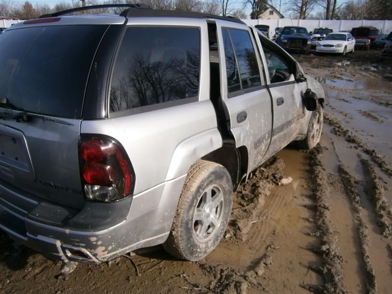 https://f005.backblazeb2.com/file/img-partshotlines-com/Inventory/MA726/Vehicle/9521_01.jpg