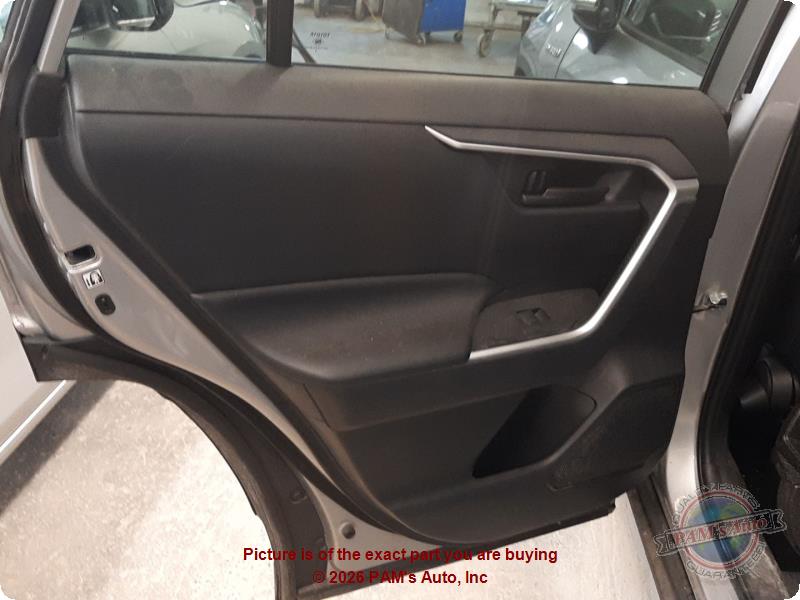 https://f005.backblazeb2.com/file/img-partshotlines-com/Inventory/MA73/Inventory/5656881_01.jpg