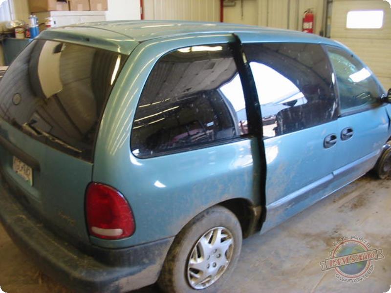https://f005.backblazeb2.com/file/img-partshotlines-com/Inventory/MA73/Vehicle/2555_03.jpg