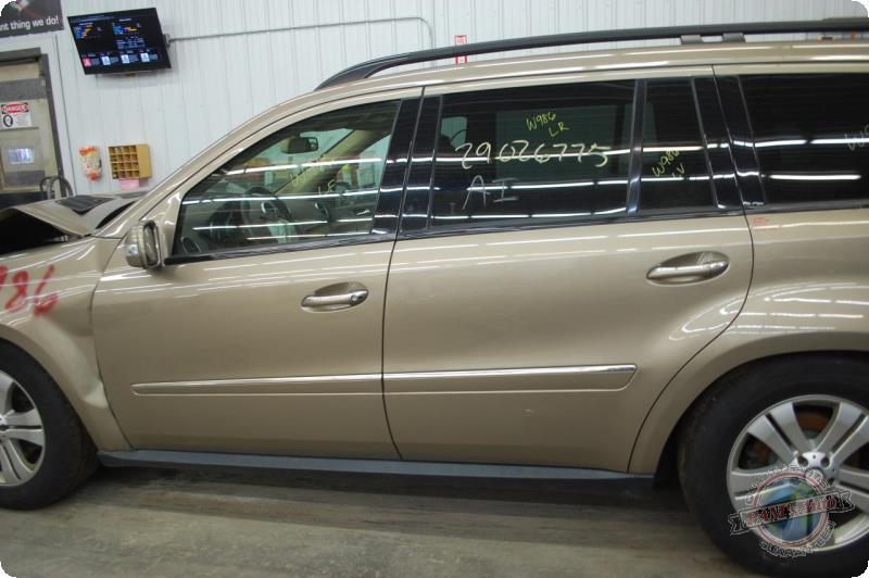 https://f005.backblazeb2.com/file/img-partshotlines-com/Inventory/MA73/Vehicle/76621_06.jpg