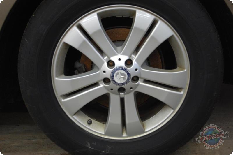 https://f005.backblazeb2.com/file/img-partshotlines-com/Inventory/MA73/Vehicle/76621_07.jpg