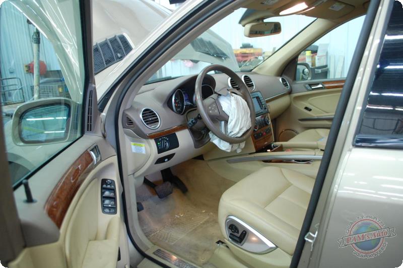 https://f005.backblazeb2.com/file/img-partshotlines-com/Inventory/MA73/Vehicle/76621_08.jpg
