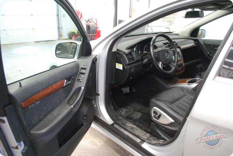 https://f005.backblazeb2.com/file/img-partshotlines-com/Inventory/MA73/Vehicle/77848_08.jpg