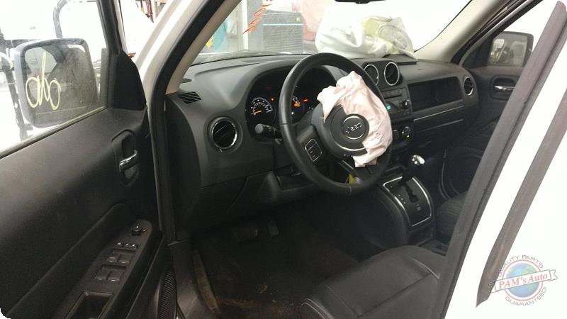 https://f005.backblazeb2.com/file/img-partshotlines-com/Inventory/MA73/Vehicle/84113_10.jpg