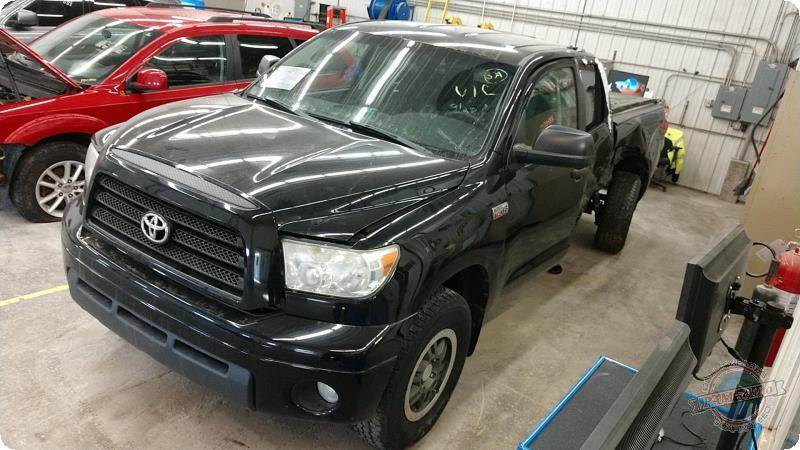 Vehicle/85053_03.jpg