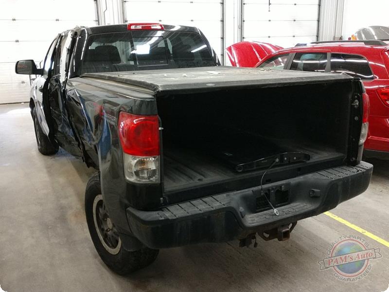 Vehicle/85053_06.jpg
