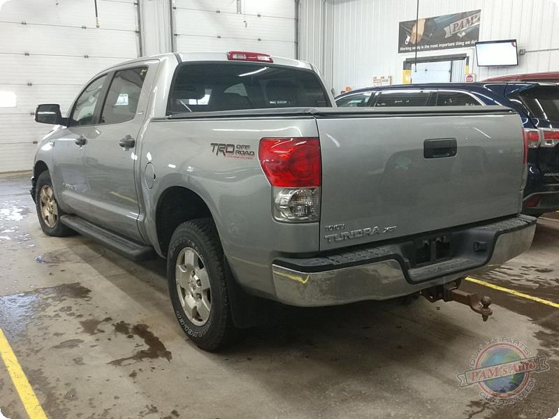 Vehicle/85138_06.jpg