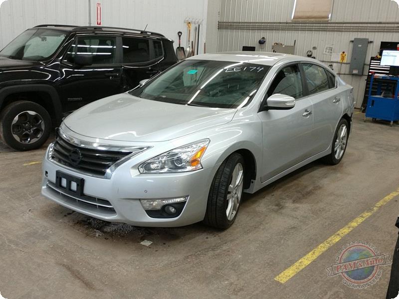 https://f005.backblazeb2.com/file/img-partshotlines-com/Inventory/MA73/Vehicle/85317_01.jpg