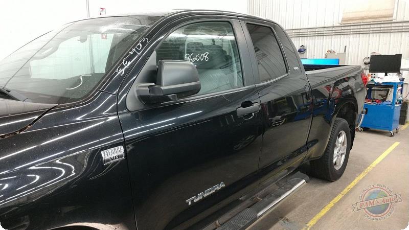 Vehicle/85667_07.jpg