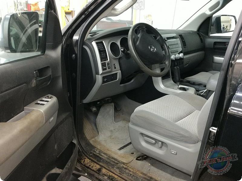 Vehicle/85667_10.jpg