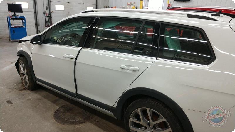 https://f005.backblazeb2.com/file/img-partshotlines-com/Inventory/MA73/Vehicle/85710_07.jpg