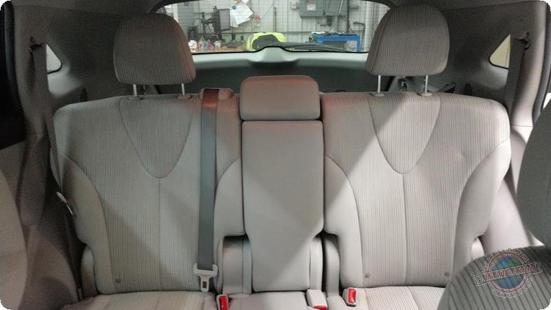 https://f005.backblazeb2.com/file/img-partshotlines-com/Inventory/MA73/Vehicle/85979_11.jpg