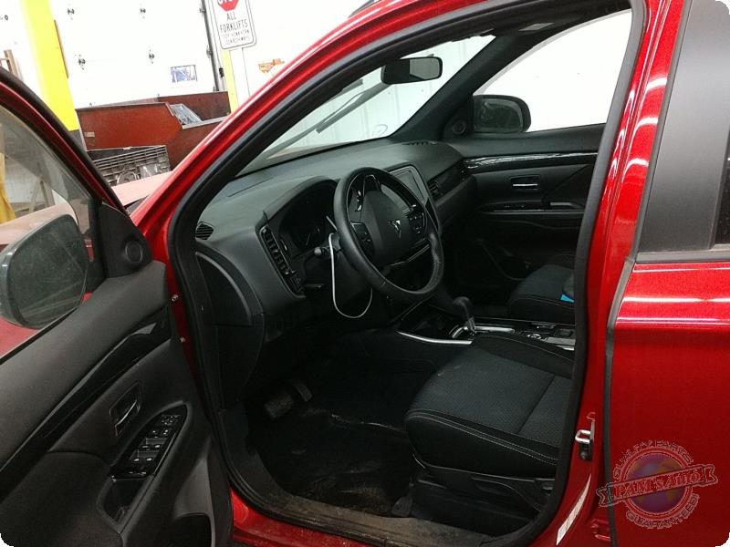https://f005.backblazeb2.com/file/img-partshotlines-com/Inventory/MA73/Vehicle/87028_07.jpg
