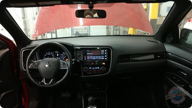 https://f005.backblazeb2.com/file/img-partshotlines-com/Inventory/MA73/Vehicle/87028_11.jpg