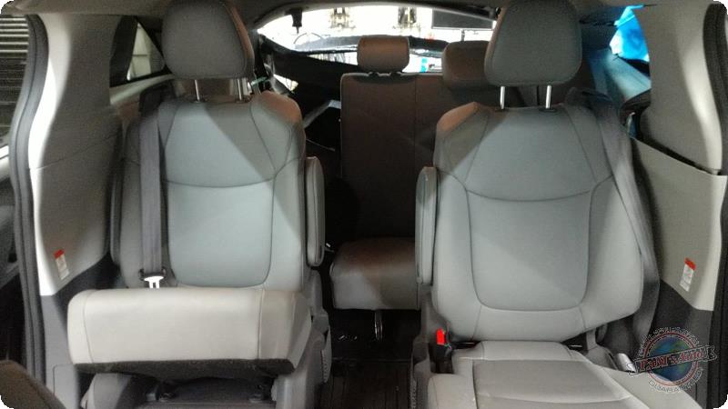 https://f005.backblazeb2.com/file/img-partshotlines-com/Inventory/MA73/Vehicle/87361_08.jpg