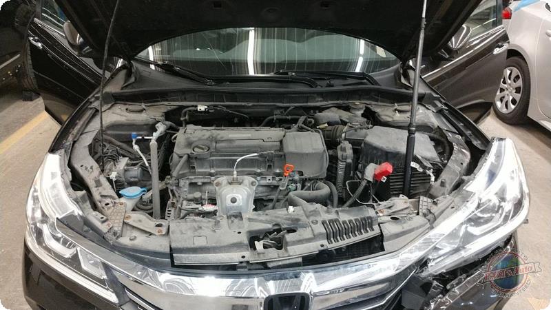 https://f005.backblazeb2.com/file/img-partshotlines-com/Inventory/MA73/Vehicle/87578_12.jpg