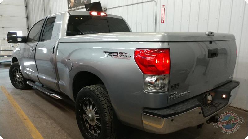 Vehicle/87900_04.jpg