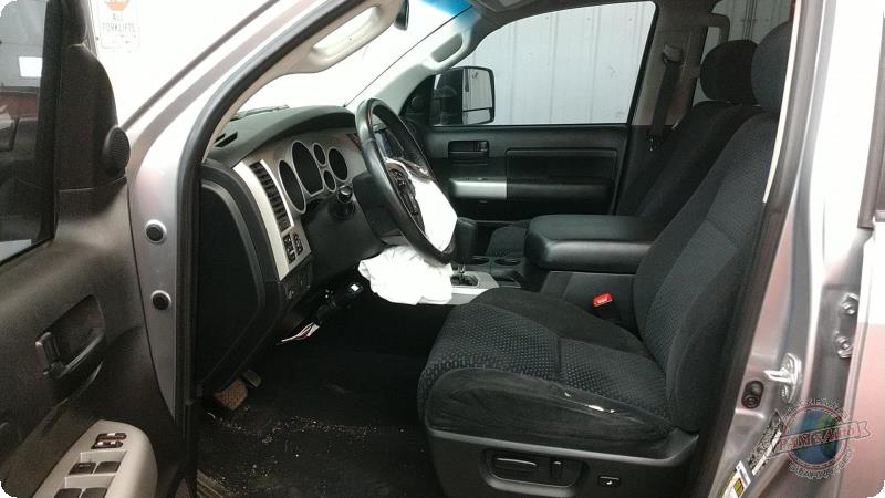 Vehicle/87900_07.jpg